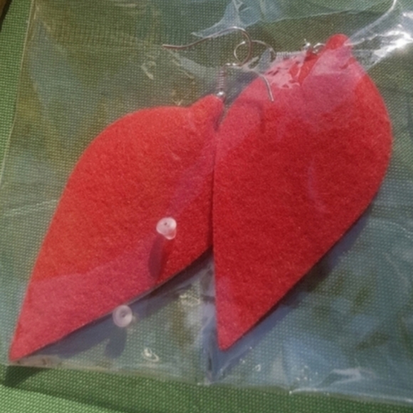 👂🏻♥ Tribal Leather Earrings - Picture 3 of 3